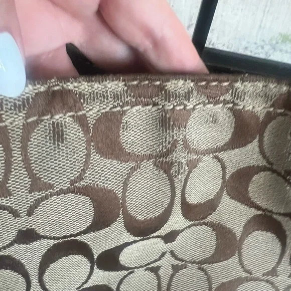 Lot of REHAB Coach Bags and wallets DAMAGED PLEASE READ - Picture 4 of 15